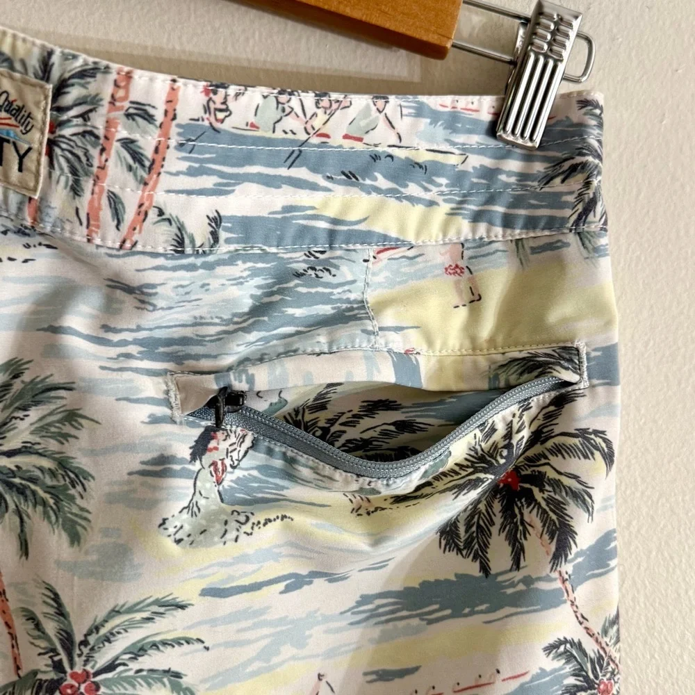 Faherty Men’s Board Shorts 7” Swim Trunks Hawaiian Surf Hibiscus Floral Size 29